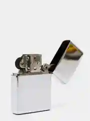 Зажигалка бензиновая