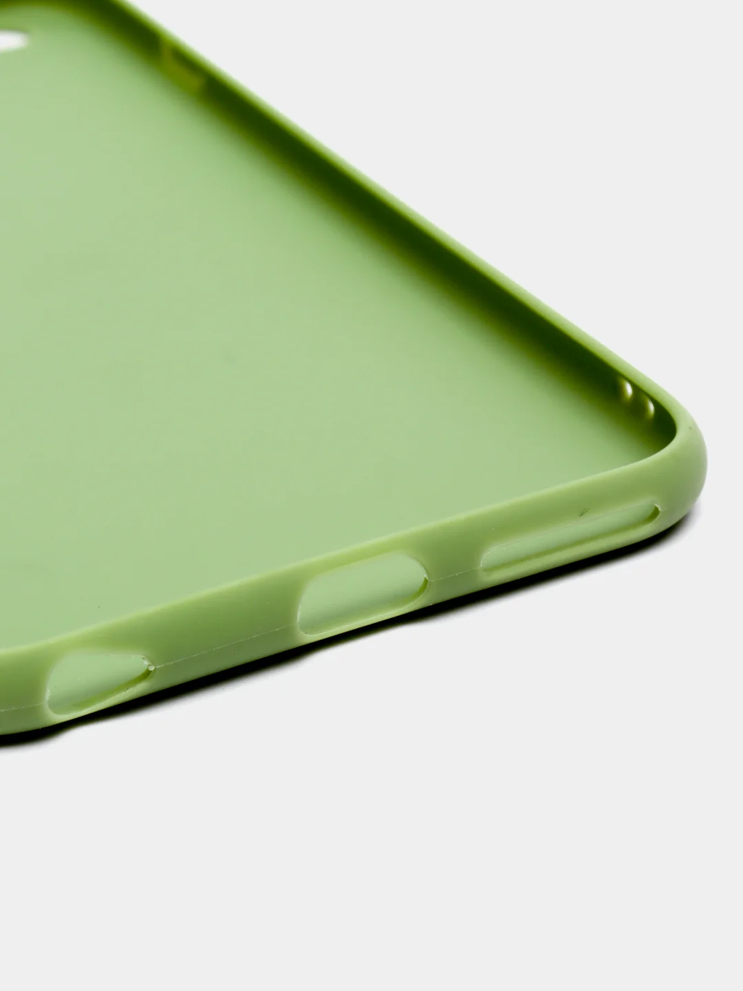 Оливковый чехол на iphone "Леон"