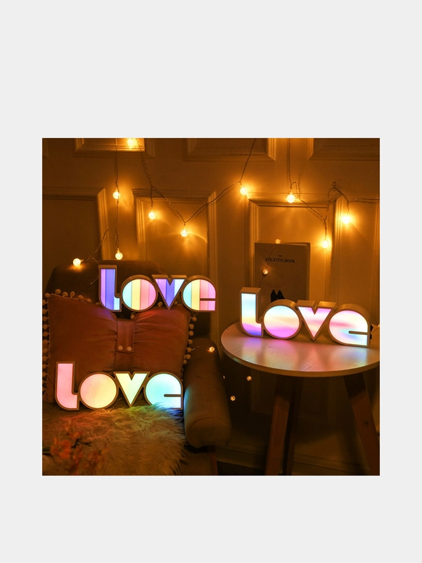 Светодиодный ночник LOVE