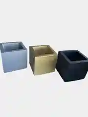 Белый горшок для дизайна и декора квартиры