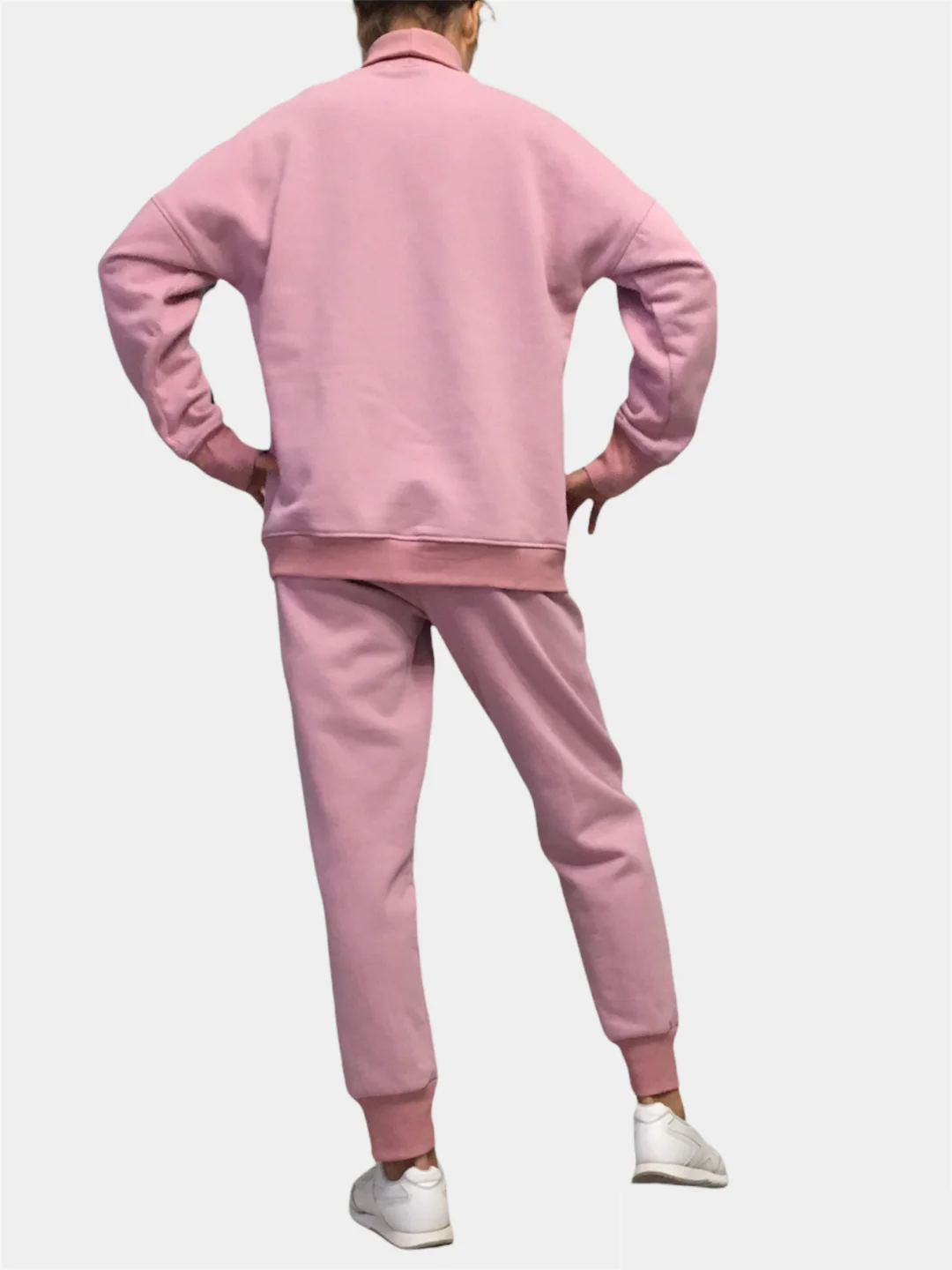 Костюм спортивный розовый