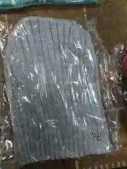 Серебряный шапка женская Madel