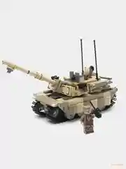 Бежевый конструктор для мальчиков военный самолет Истребитель, 331 деталь