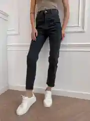 Черный джинсы МОМ fit