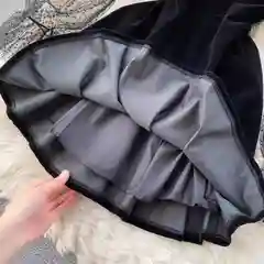 Вечернее праздничное платье