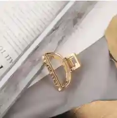 Алый краб для волос металлический, 5 см