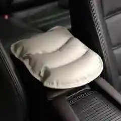 Белый накладка-подушка на подлокотник, из экокожи