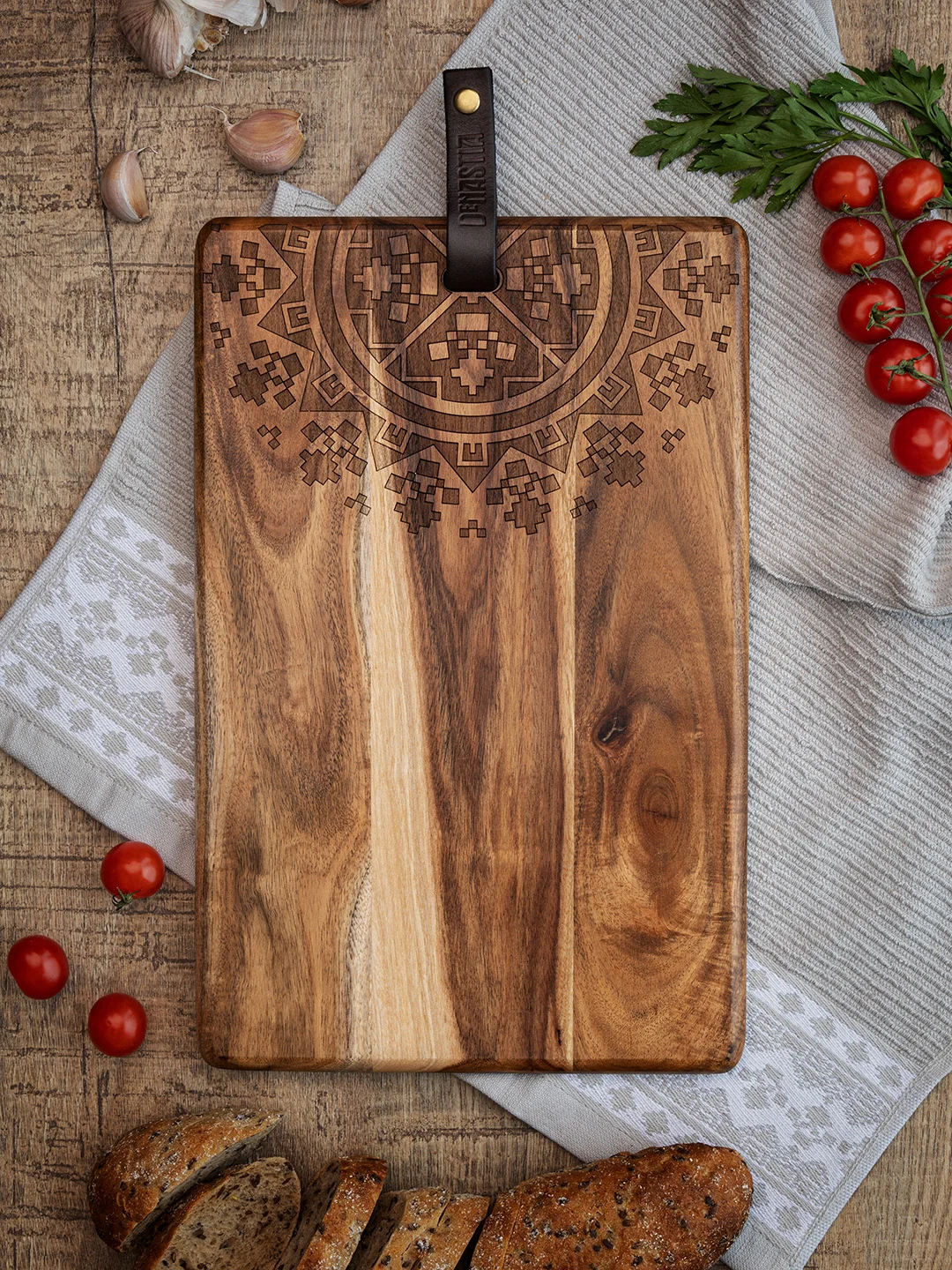 Доска сервировочная DeNASTIA, прямоугольная с узором , 21х33х1,5см