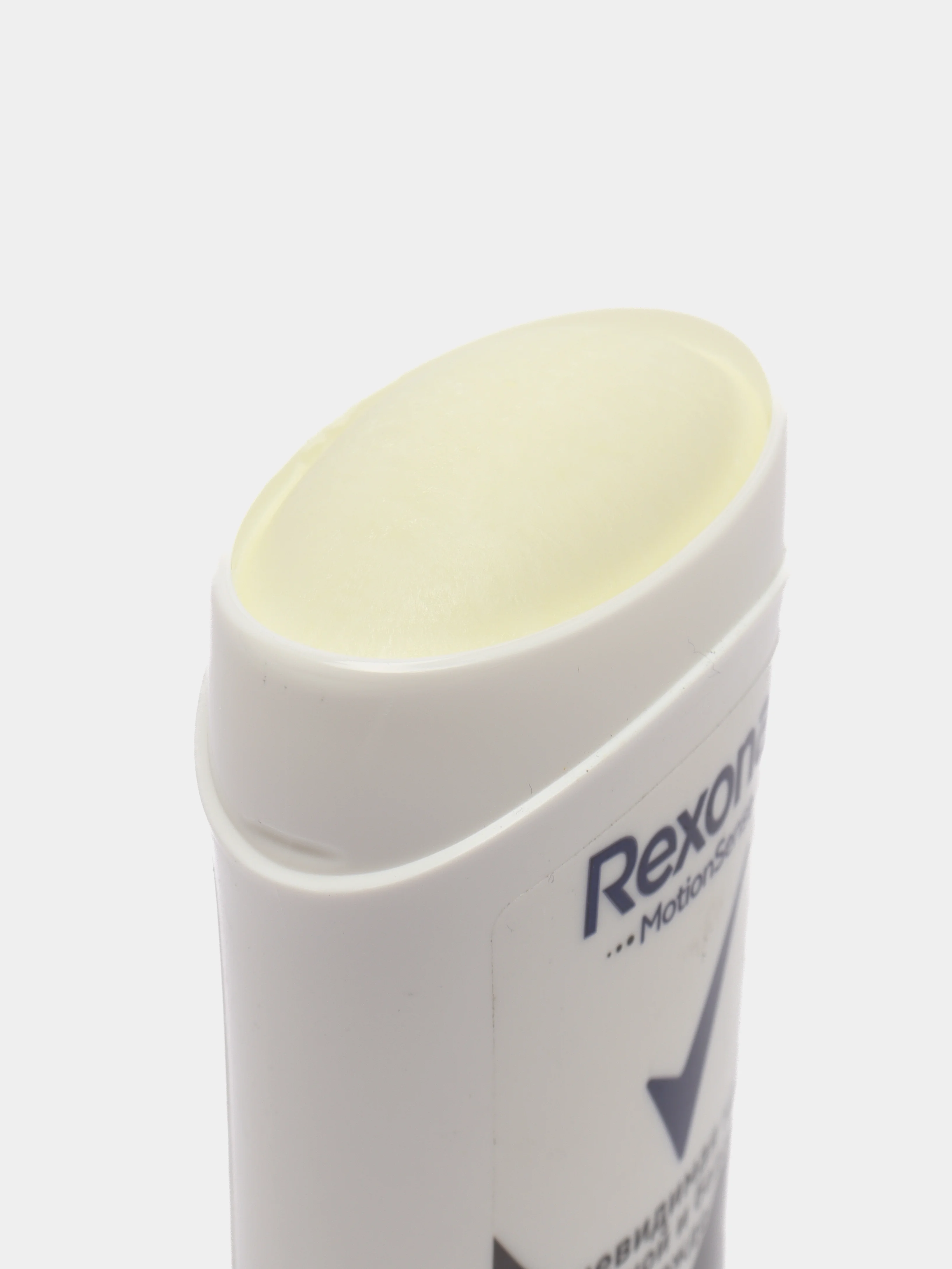 Антиперспирант стик Rexona "Невидимая на черной и белой одежде", 40 мл