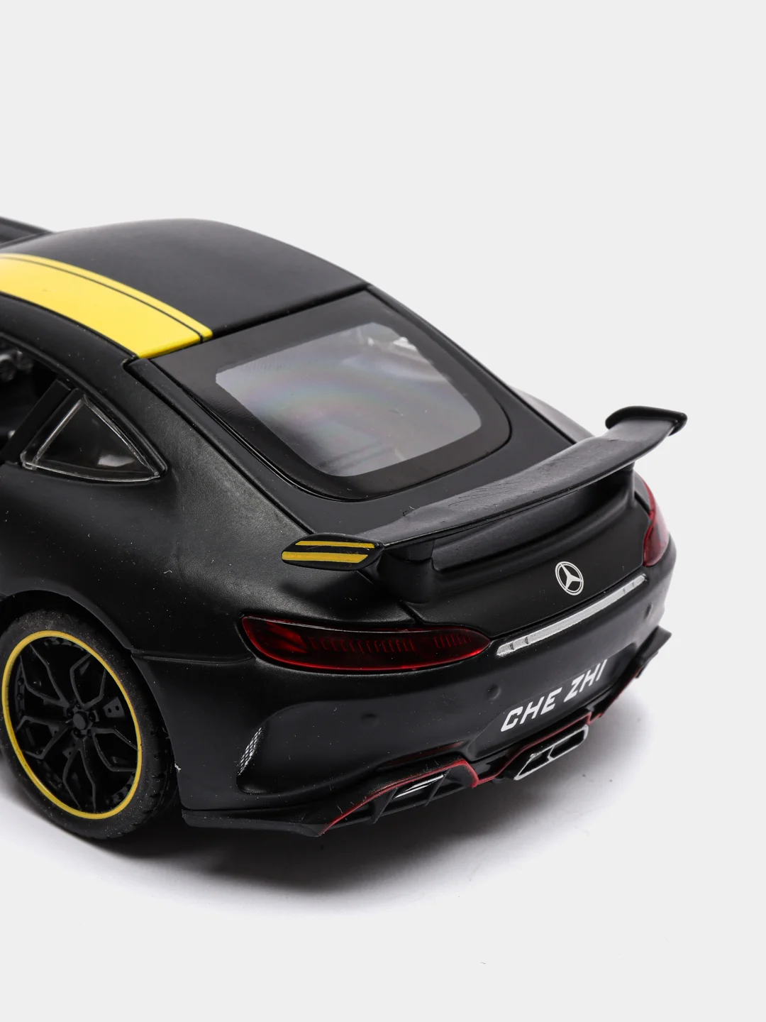 Черный машина металлическая Мерседес GT 1:24