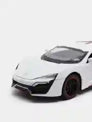 Черный металлическая машинка Die Cast 1:24 Lykans Hypersport CZ32A, инерционная