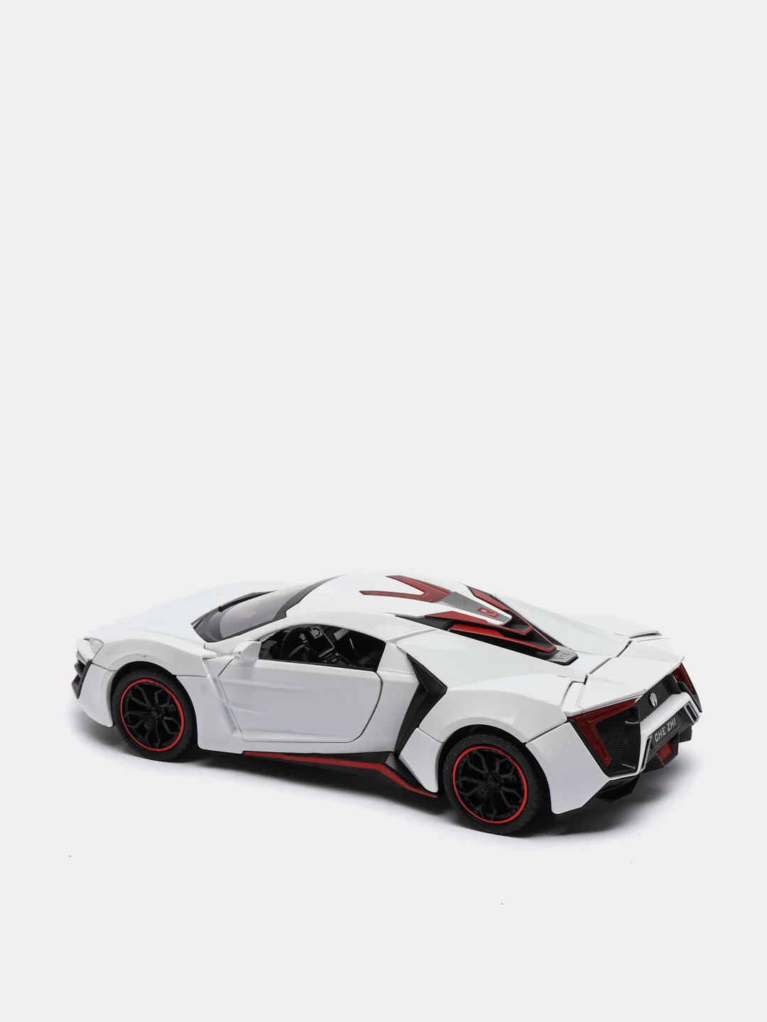 Черный металлическая машинка Die Cast 1:24 Lykans Hypersport CZ32A, инерционная