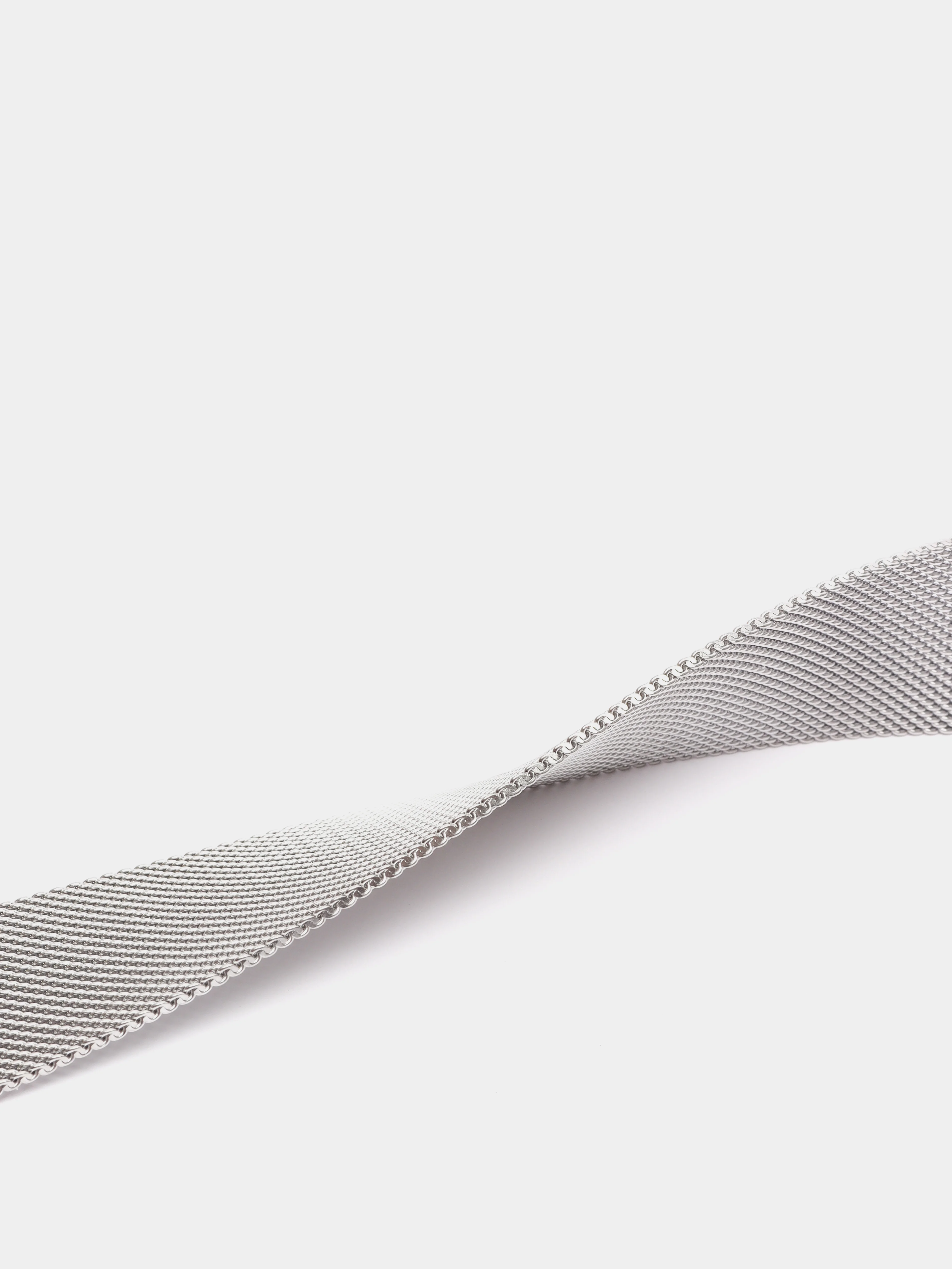 Серебряный ремешок для Apple Watch "Миланская петля", металлический