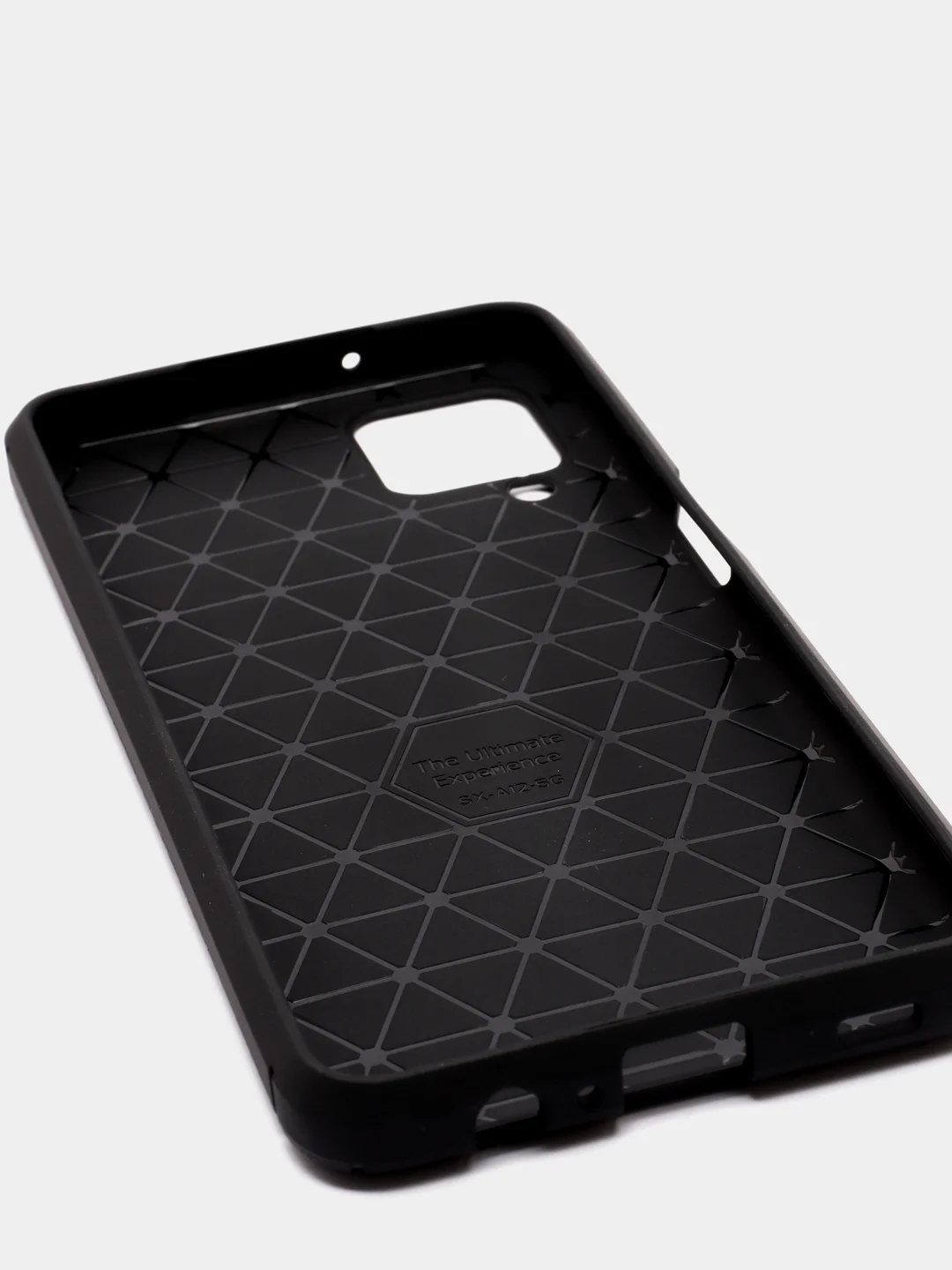 Чехол карбоновый Samsung A01, A02S, A03S, A11, A12, A13, A31,A324G,A41,A51,А52,A70,A71,A72