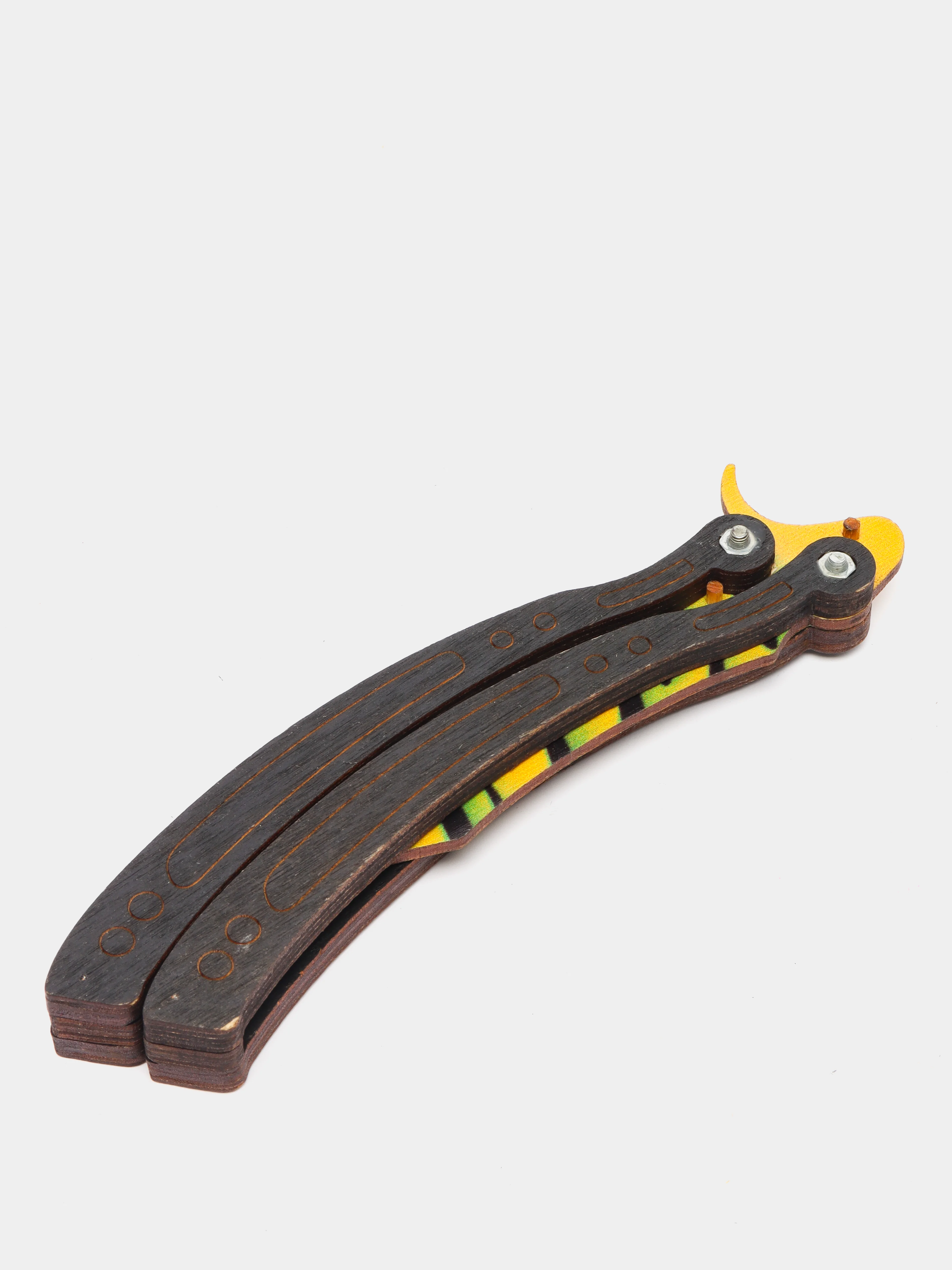 Желтый нож деревянный бабочка лак в раскраске Tiger Tooth / Зуб тигра кс го / cs go