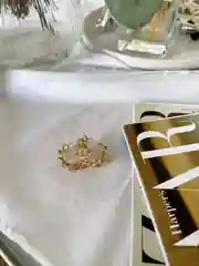 Карамельный серьги женские, классические, цепочки