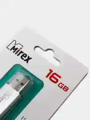 Серебряный флешка USB (16GB)