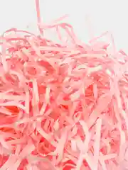 Розовый бумажный наполнитель/бумажная стружка