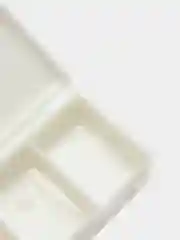 Зеленый контейнер для таблеток. Таблетница