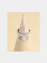 Серебряный кольцо в змеиной форме