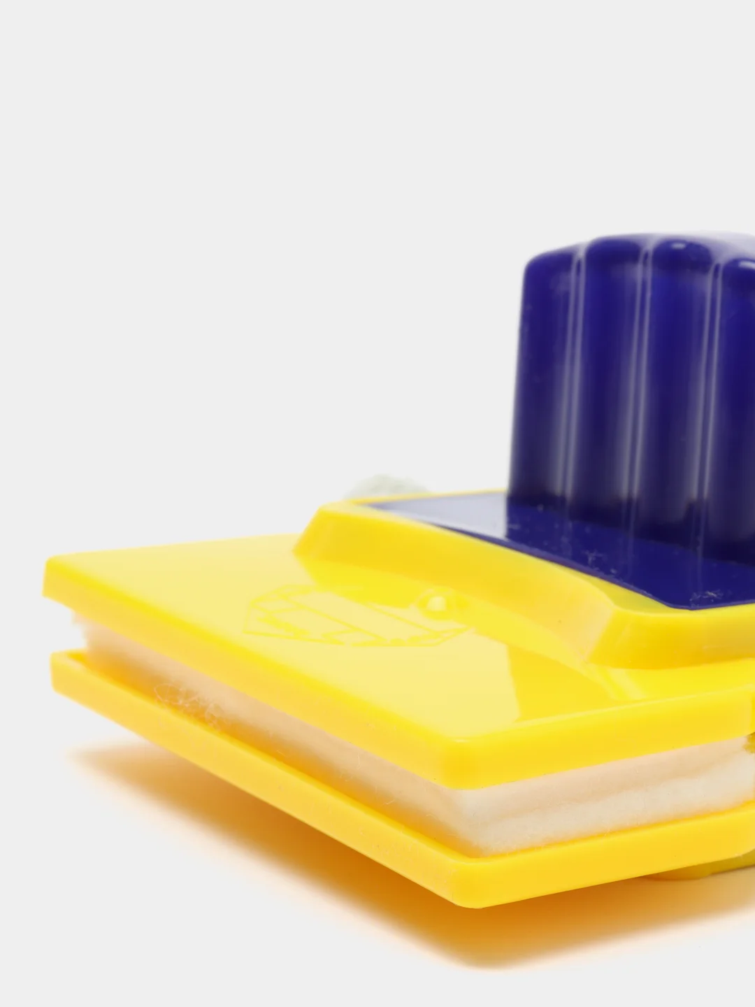 Магнитная щетка для мытья стекол с двух сторон Double Sided GlassCleaner