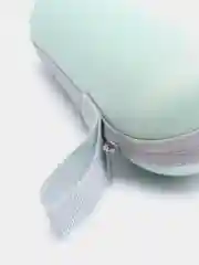 Белый зонт с футляром карманный