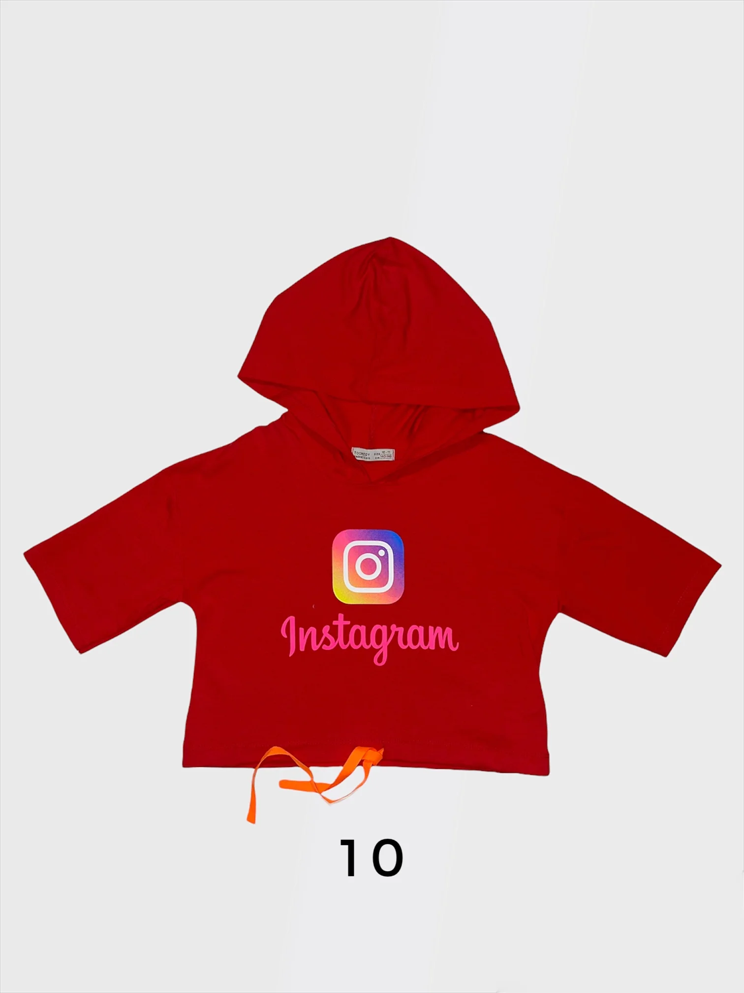 Детская футболка с принтами like, tiktok, instagram, among us