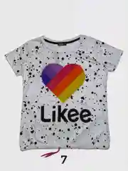 Детская футболка с принтами like, tiktok, instagram, among us