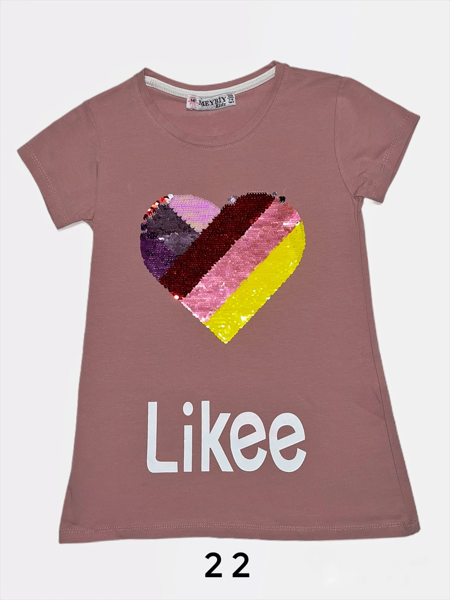 Детская футболка с принтами like, tiktok, instagram, among us