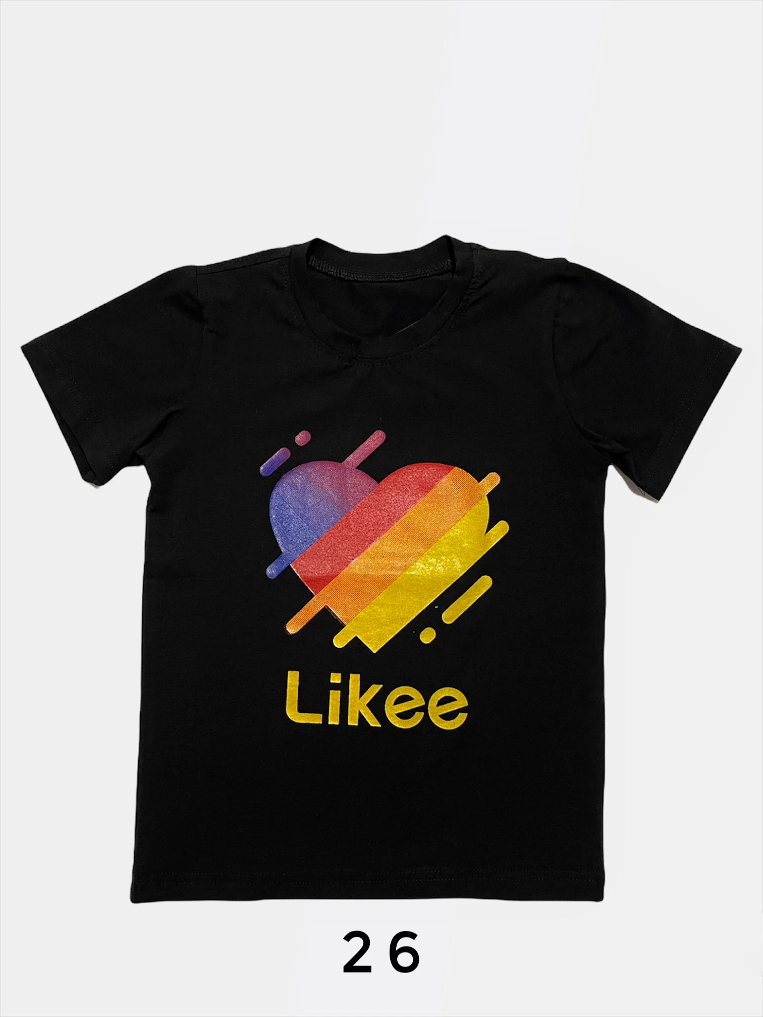 Детская футболка с принтами like, tiktok, instagram, among us