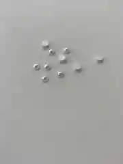 Стразы без клеевой основы