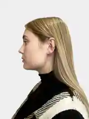 Кафф-серьга в золотом цвете с гранями