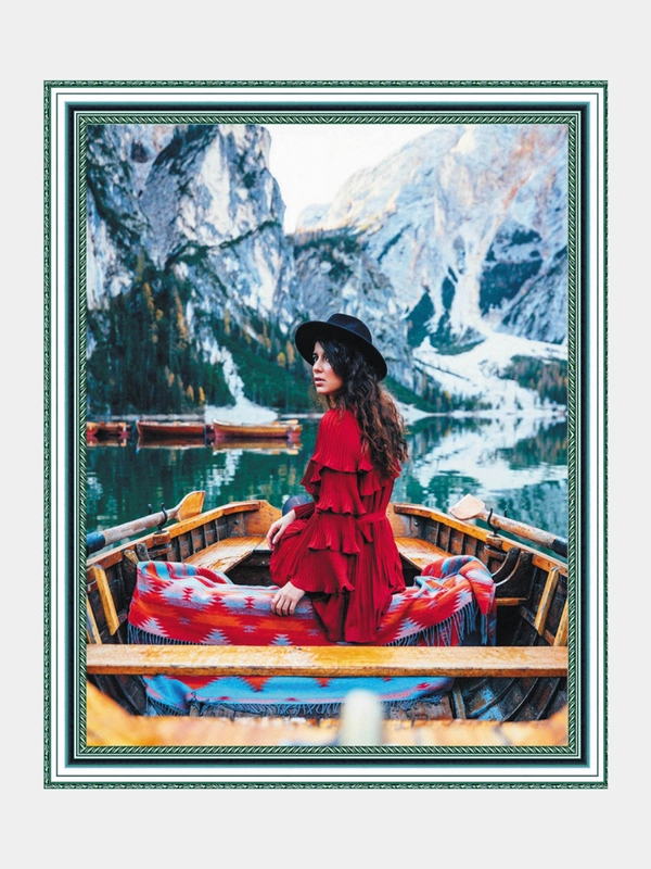 Алмазная мозаика "Девушка в горах", на подрамнике, 40*50 см