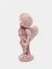 Ангелочек стоящий с сердечком 8,5 см