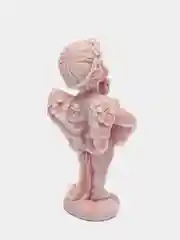 Ангелочек стоящий с сердечком 8,5 см