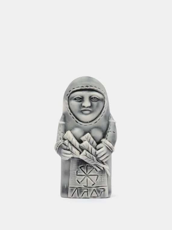 Славянская богиня Лада (барельеф) / магнит 6см женский оберег