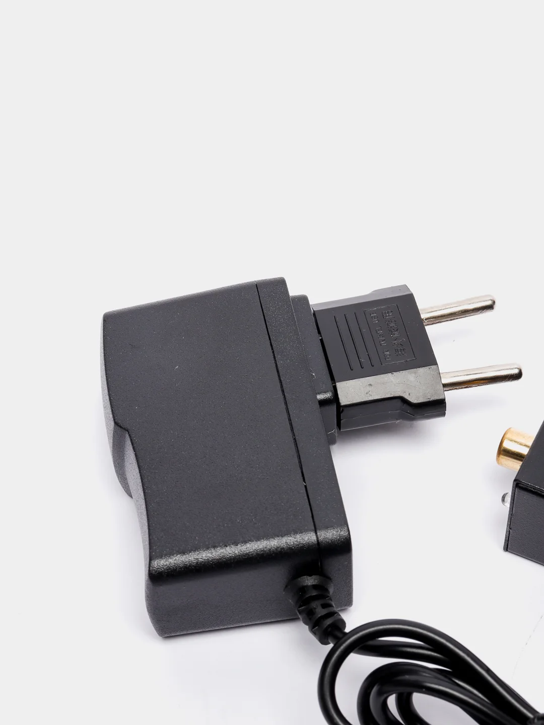 Угольный аудио конвертер цифрового звука optical toslink в аналоговый RCA
