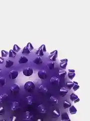 Фиолетовый мяч массажный с шипами для МФР массажа и йоги
