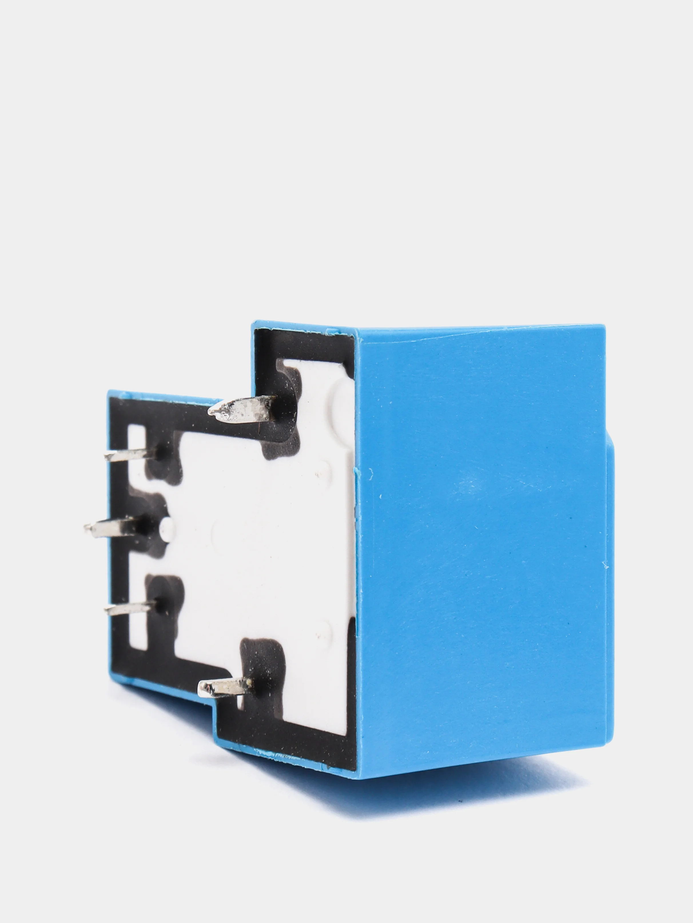 Реле T90 4PIN VDC SLA-12VDC-SL-A, 30A