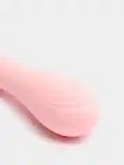 Розовый силиконовый женский вибратор Lilo