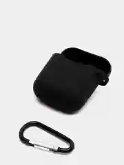 Черный чехол для наушников Airpods силиконовый с карабином