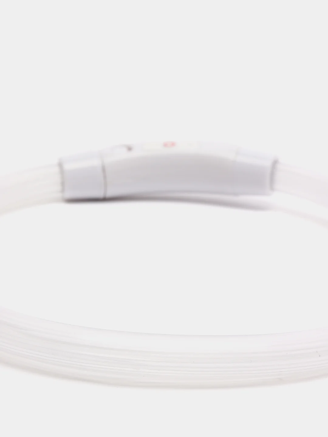 Белый ошейник светящийся для собак с USB
