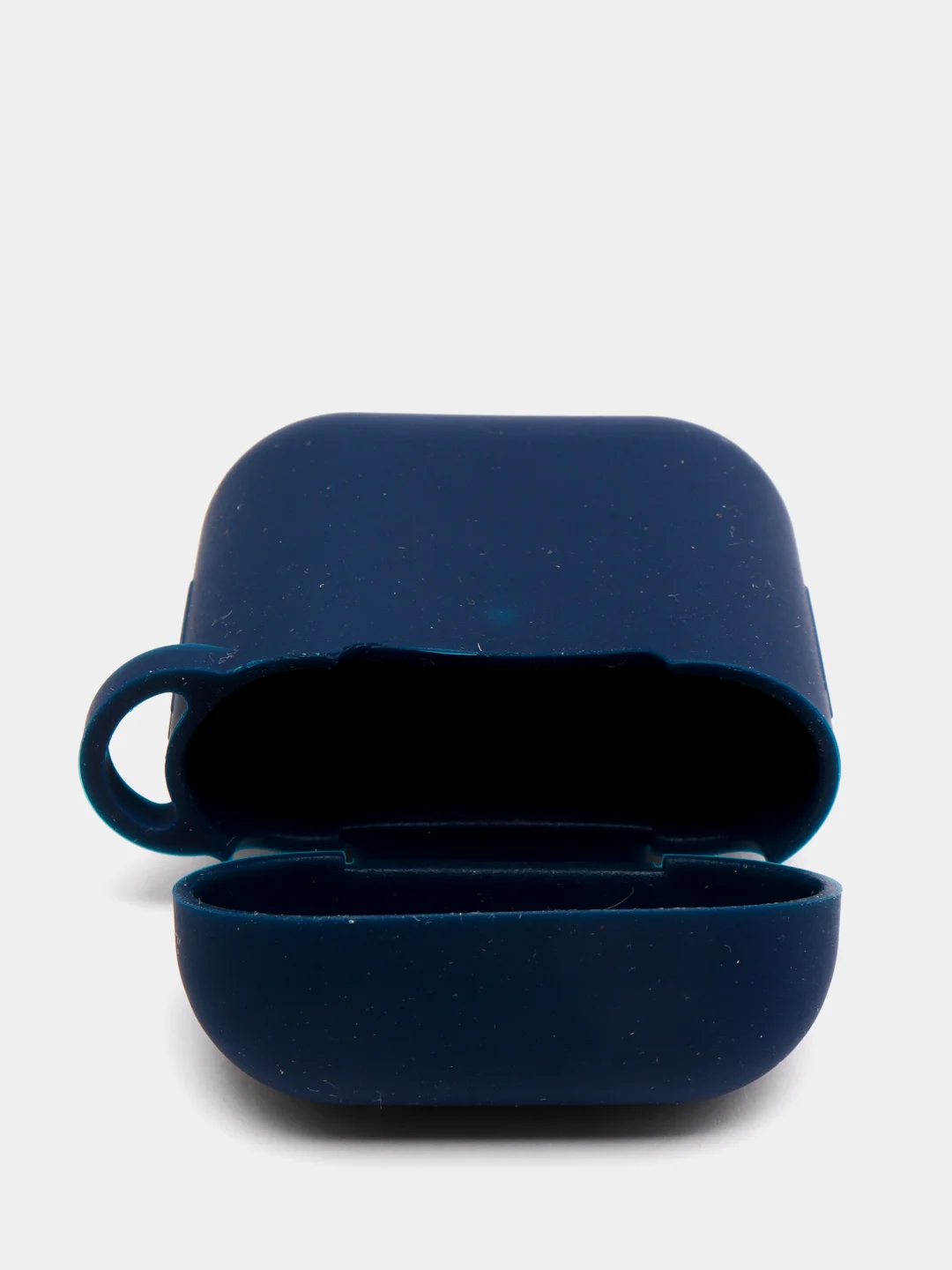 Индиго чехол для наушников Airpods силиконовый с карабином