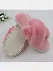 Розовый домашние тапочки