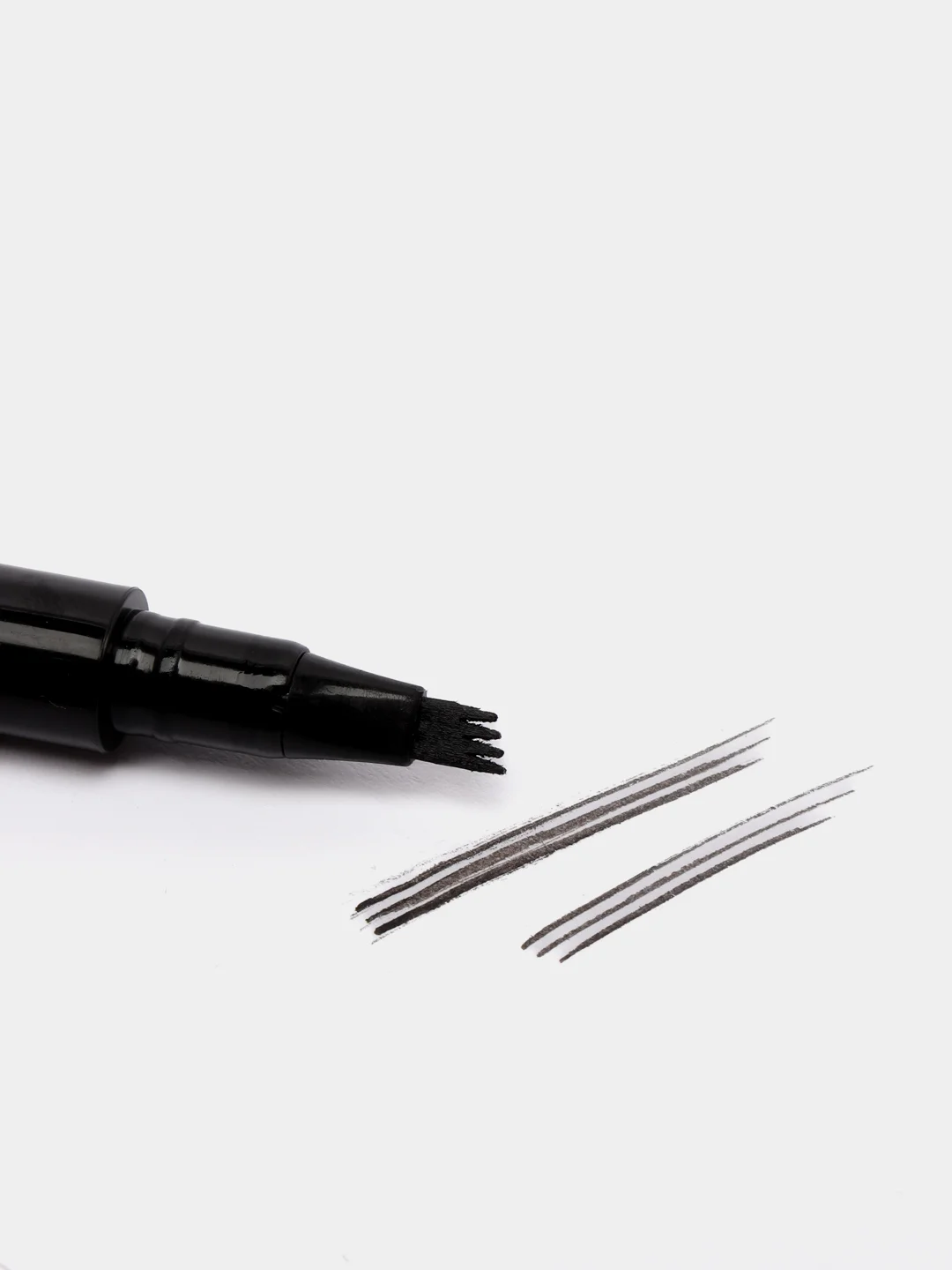 Серый маркер для бровей 3D Brow Liner CC Brow (Трезубец)