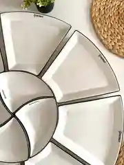 Набор тарелок из керамики