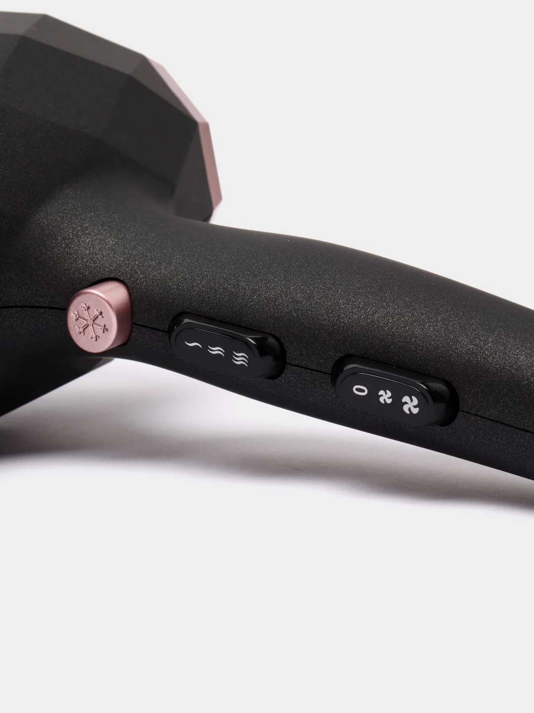 Черный фен DELTA LUX DL-0941, 2400 Вт