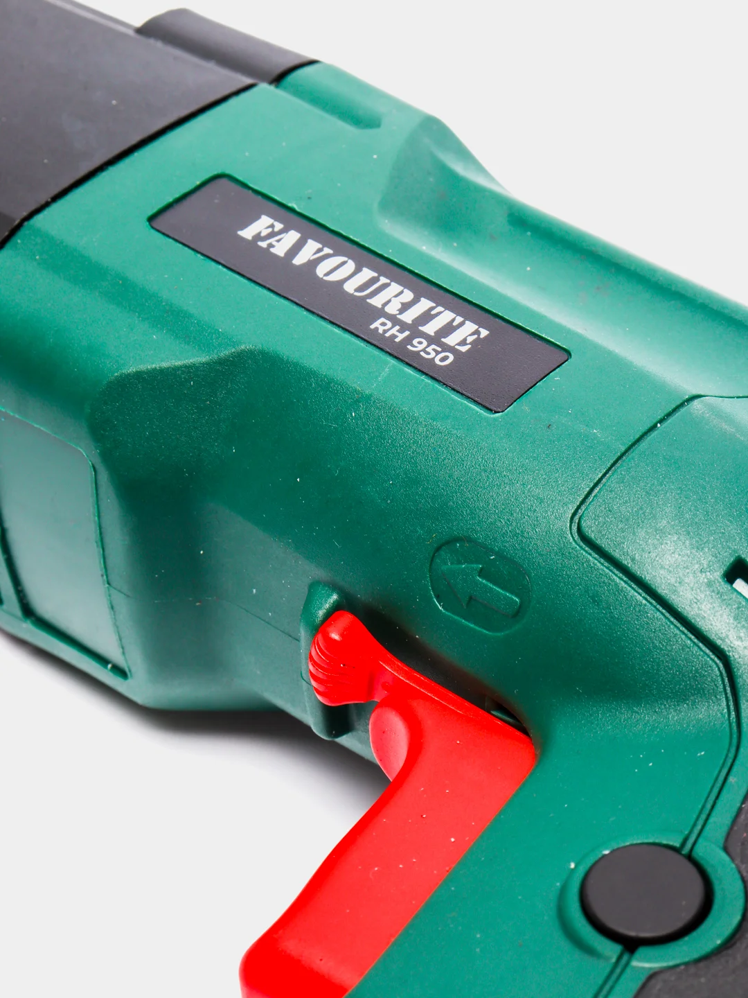 Перфоратор FAVOURITE RH 950, 3 режима, 950 Вт, SDS+, 3,2 Дж, кейс, оснастка