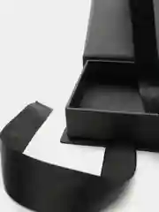 Черный подарочная коробка для украшений, 9 х 9 х 3 см