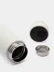 Белый термос с датчиком температуры